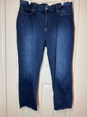 Good American Straight Jeans raw cut distressed hems blue denim plus size 28-32
